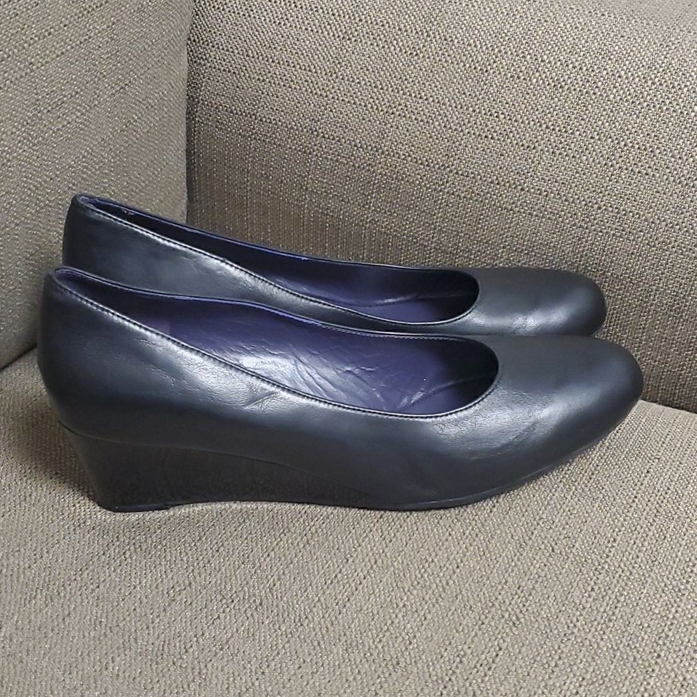 VANELI Black Leather Wedges - Size 11 1/2